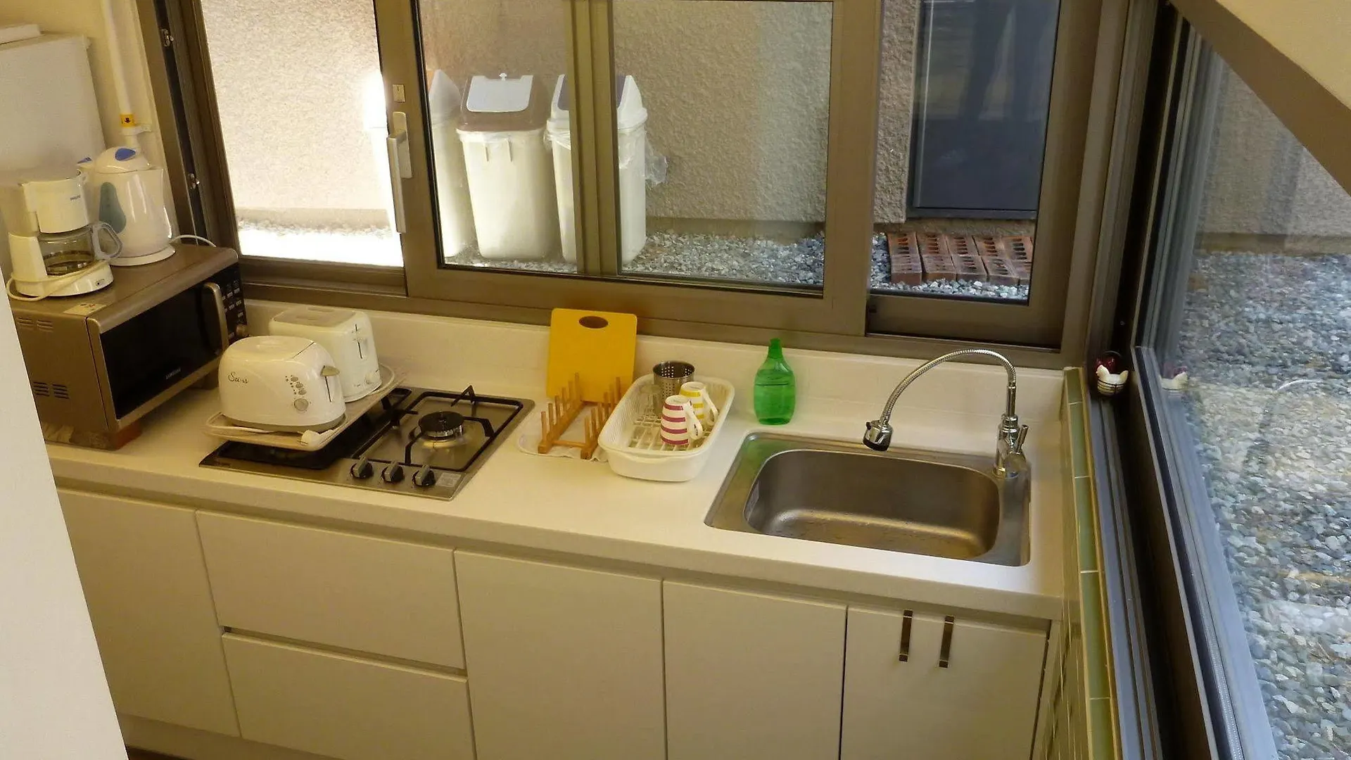 Inside Busan Hostel 0*,
